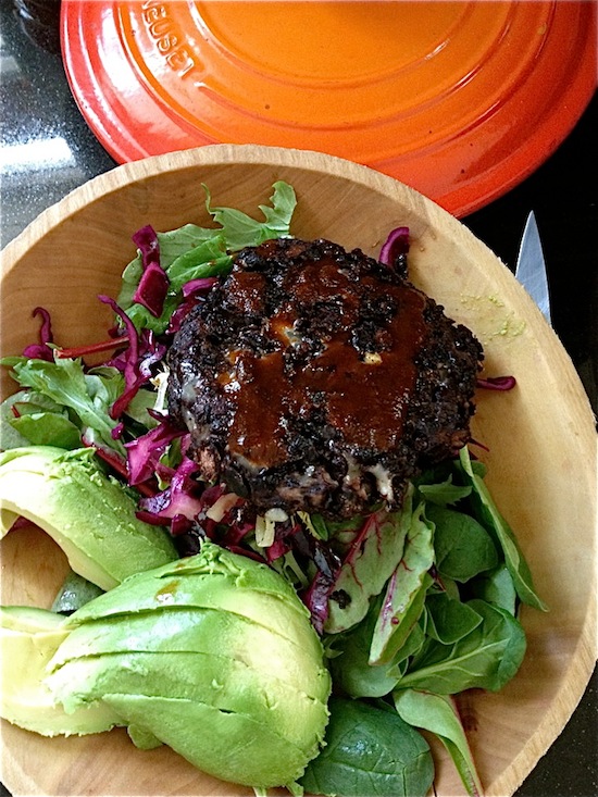 black-bean-burger-salad-Katy-Kidoinfo